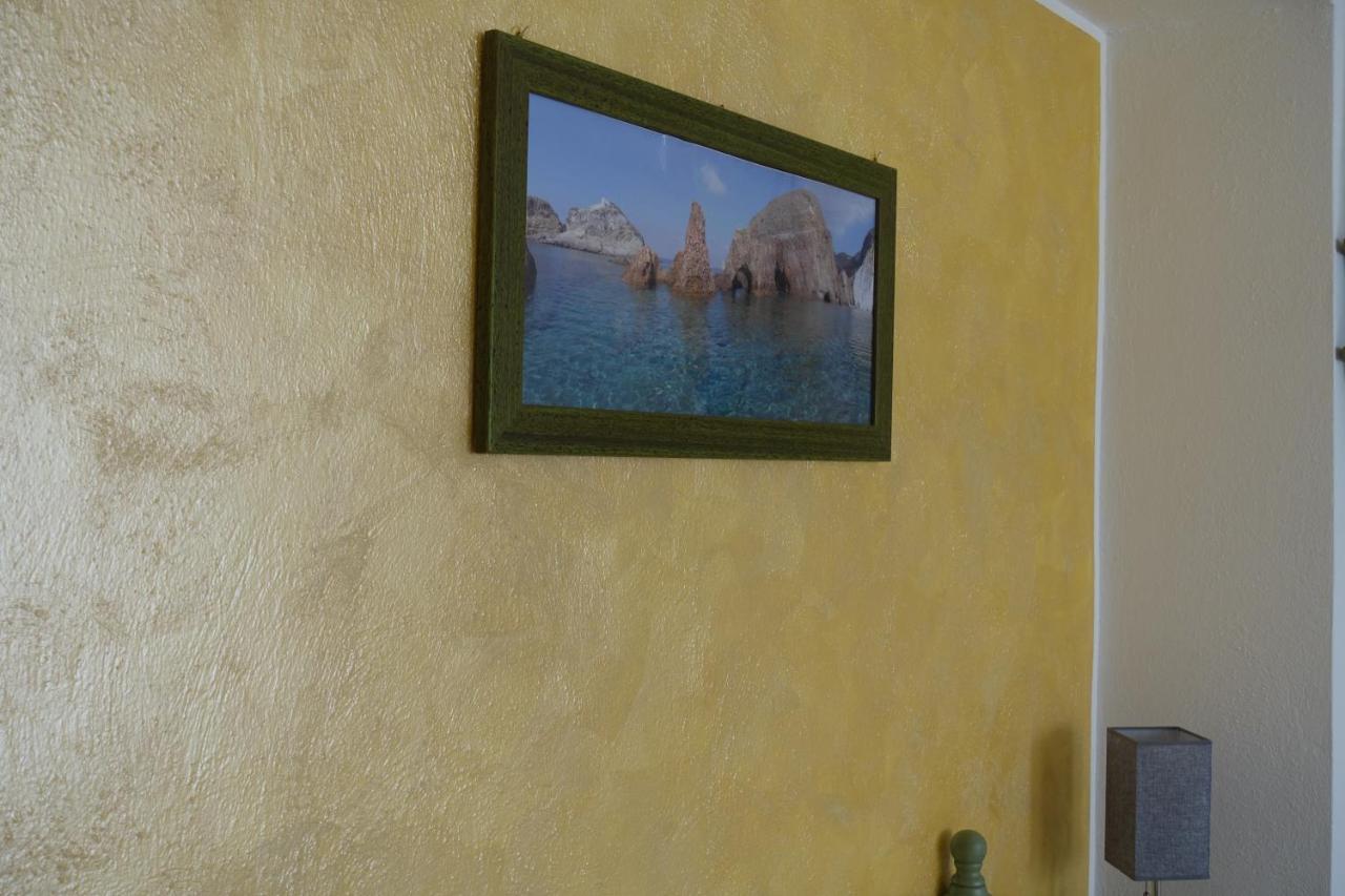 Il Capriccio Guesthouse Ponza Exterior foto